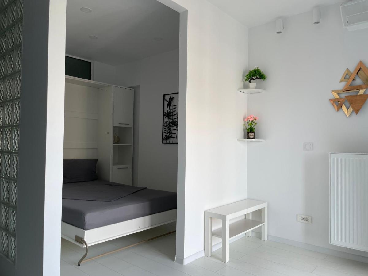 Luxury Westpark 2-Room Apartment Lakeview W5 บูคาเรสต์ ภายนอก รูปภาพ